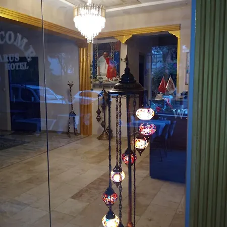 Ikarus فندق