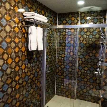 ホテル Ikarus クシャダス